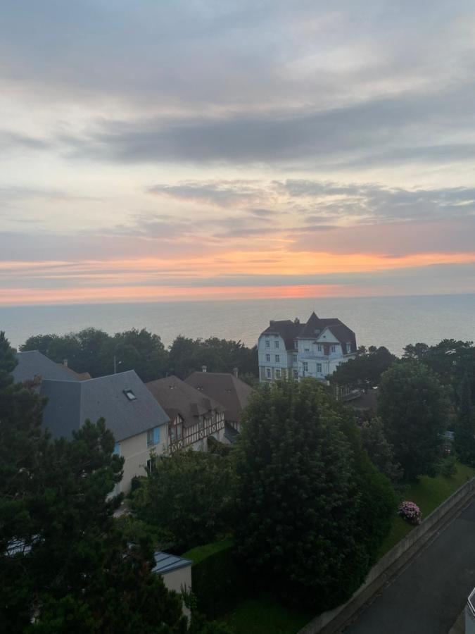 La Perle Marine Trouville-sur-Mer Exterior foto